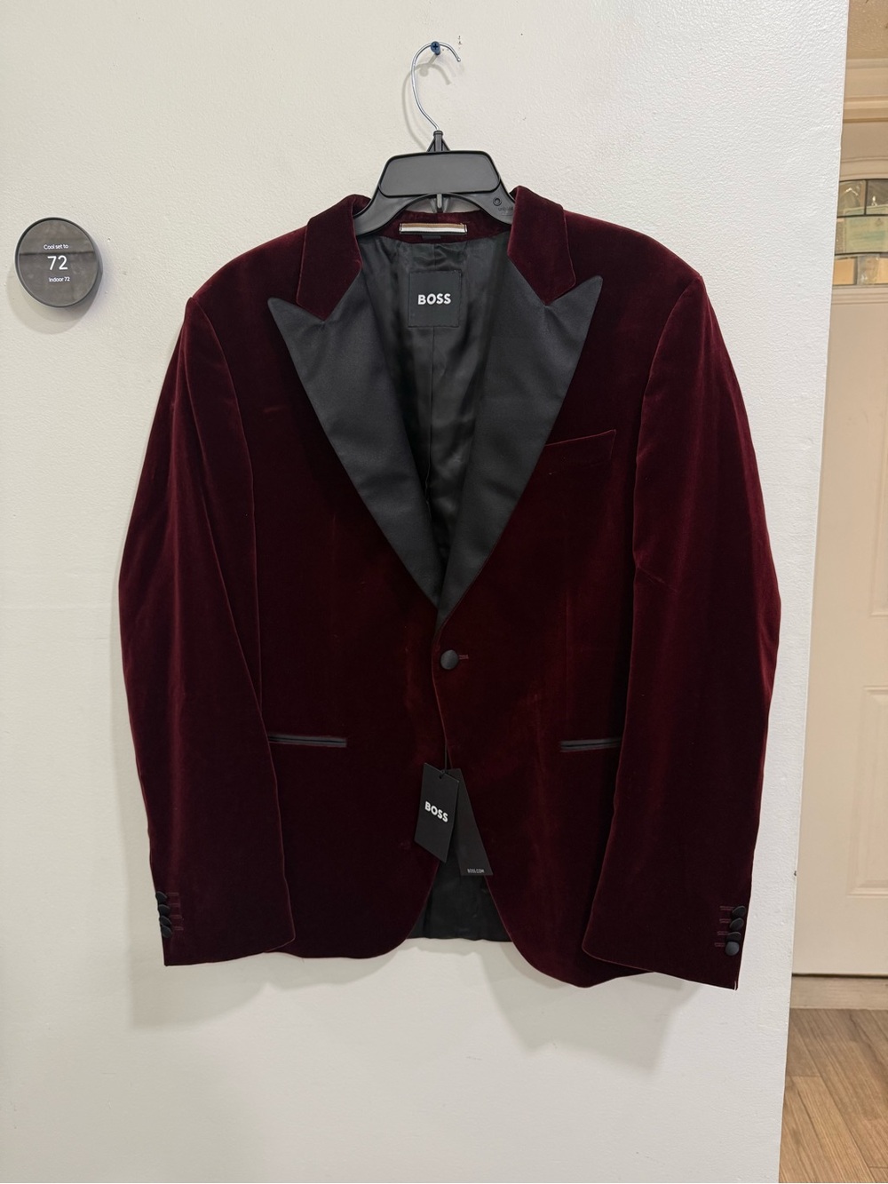 NWT HUGO BOSS Hutson Cotton Velvet Dinner Jacket Slim Fit 48 Regular IN DARK RED